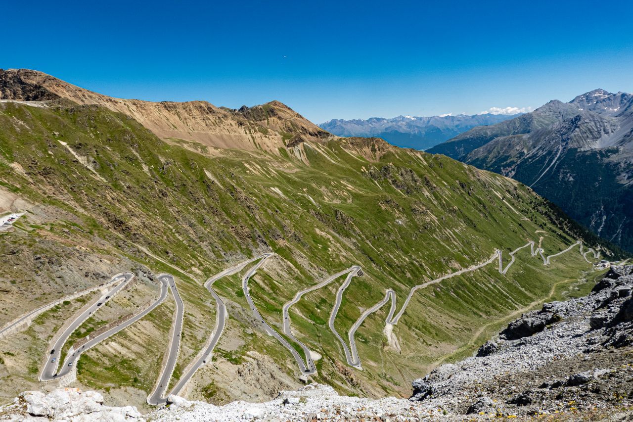 stelvio pass italy